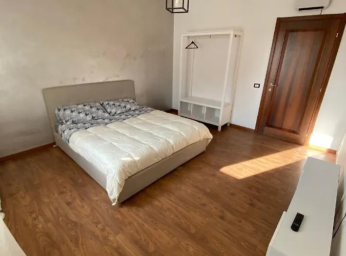 Hlux Oi Affiₜₜacaₘere Guest house