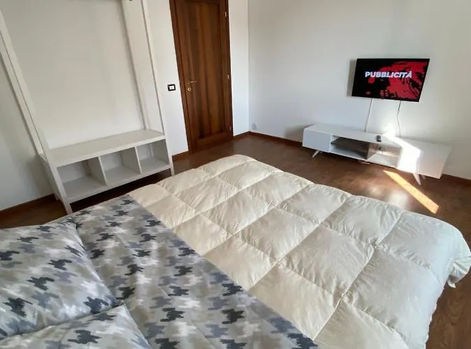 Guest house Hlux Oi Affiₜₜacaₘere *