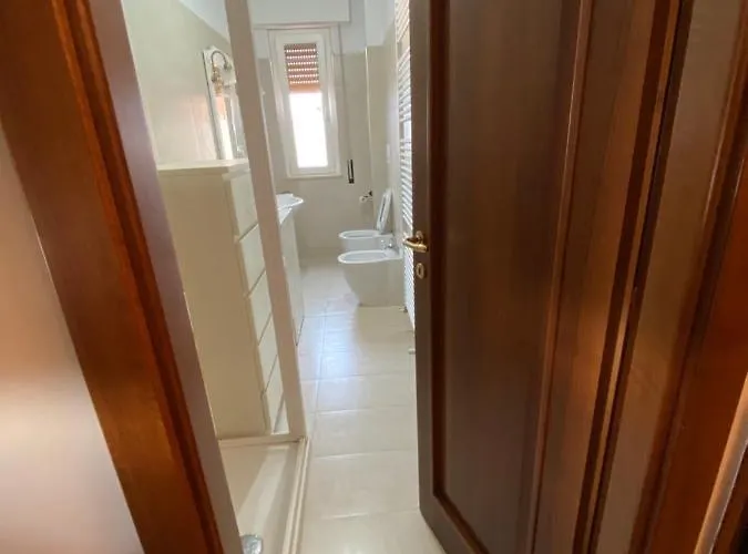 Hlux Oi Affiₜₜacaₘere Guest house *